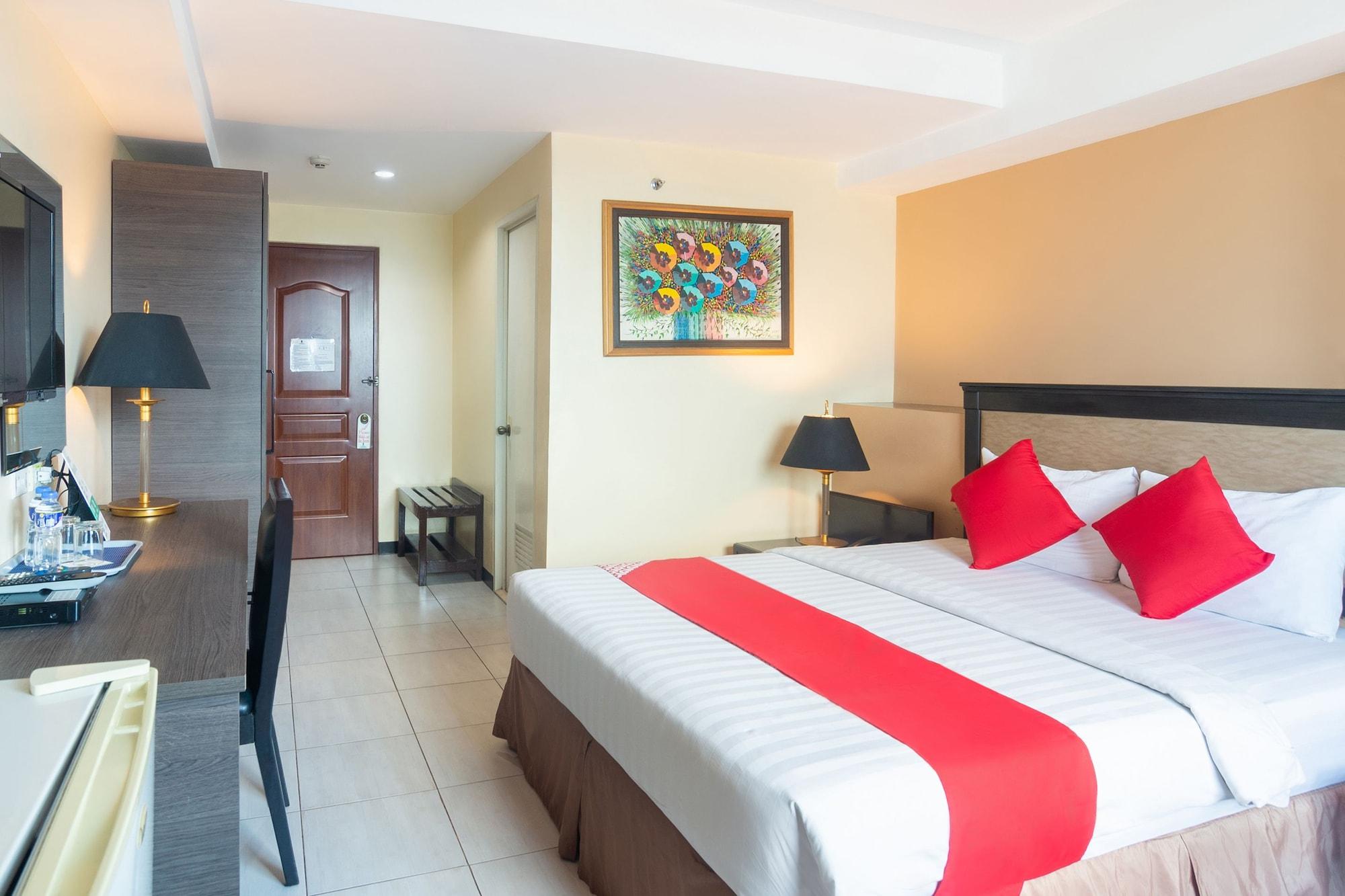 Oyo 187 The Maxwell Hotel Cebu Stadt Exterior foto