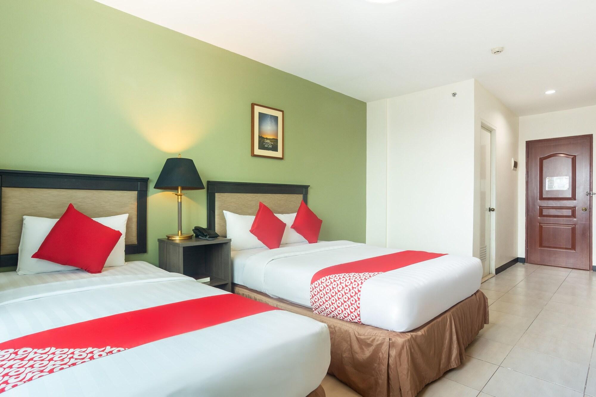 Oyo 187 The Maxwell Hotel Cebu Stadt Exterior foto