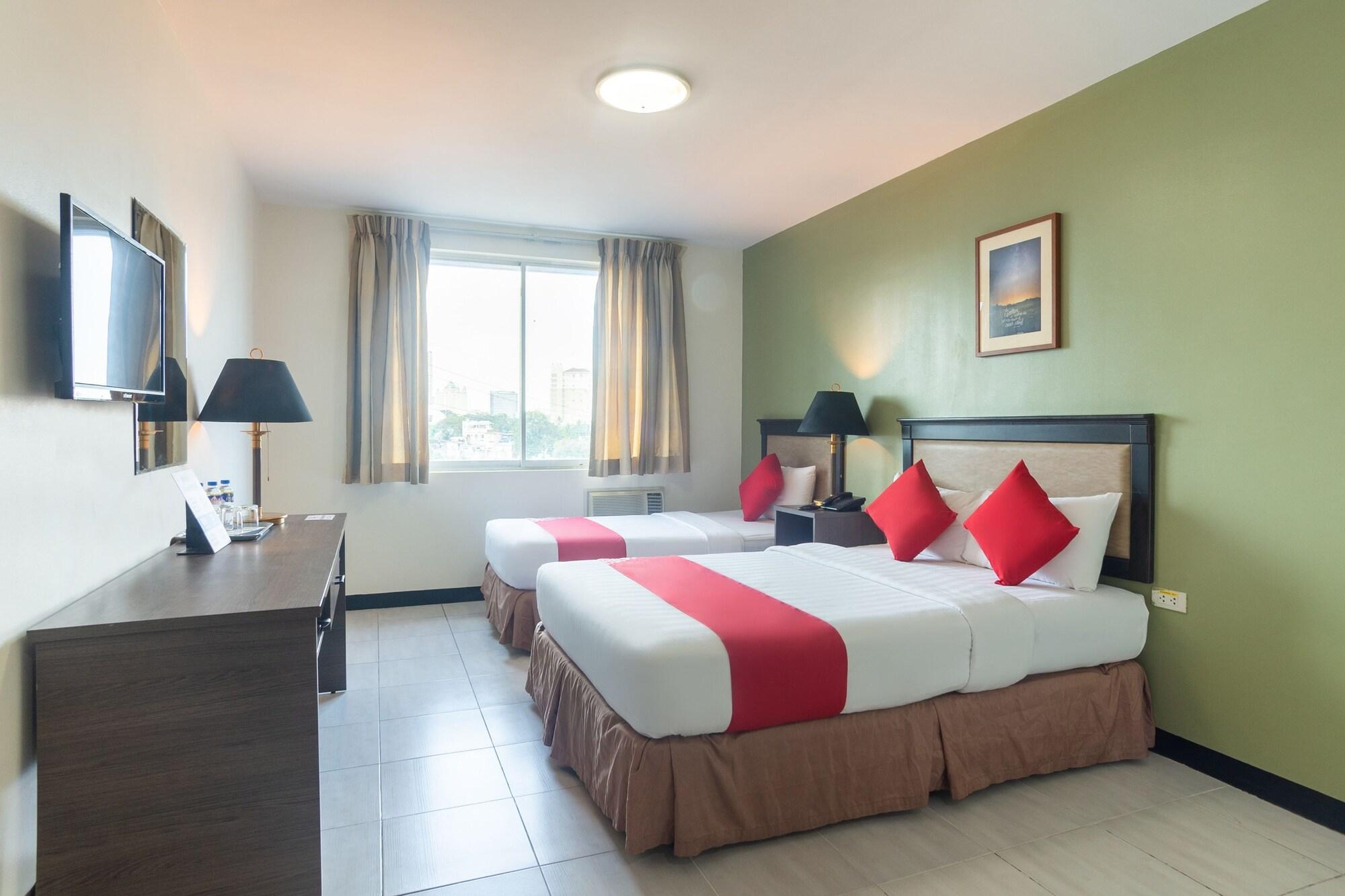 Oyo 187 The Maxwell Hotel Cebu Stadt Exterior foto