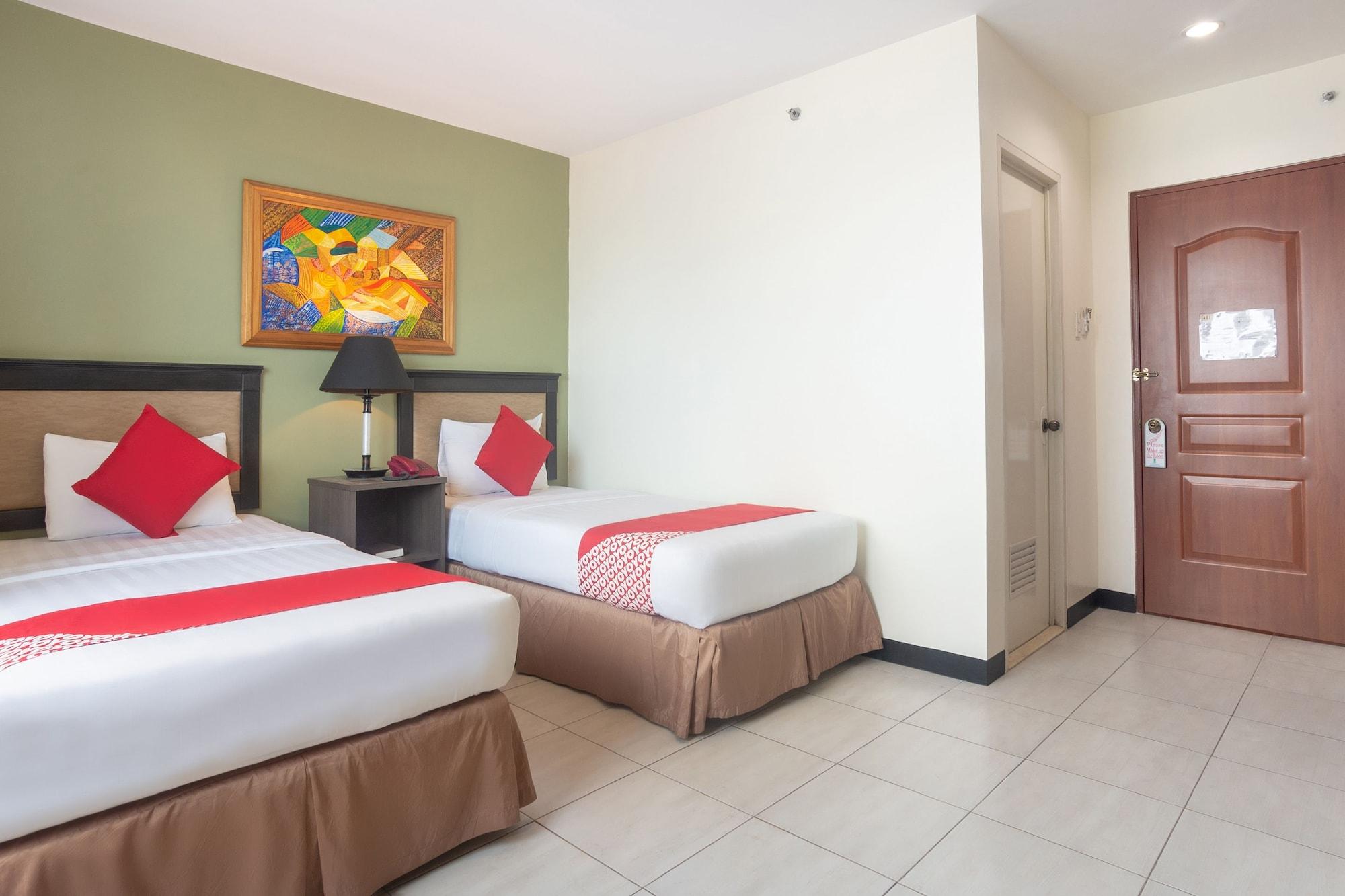 Oyo 187 The Maxwell Hotel Cebu Stadt Exterior foto