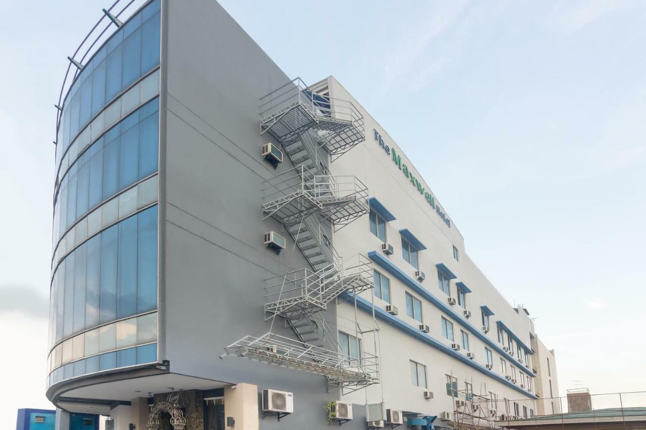 Oyo 187 The Maxwell Hotel Cebu Stadt Exterior foto